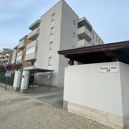 Apartman Solar By Bltn